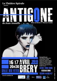 2010 Antigone